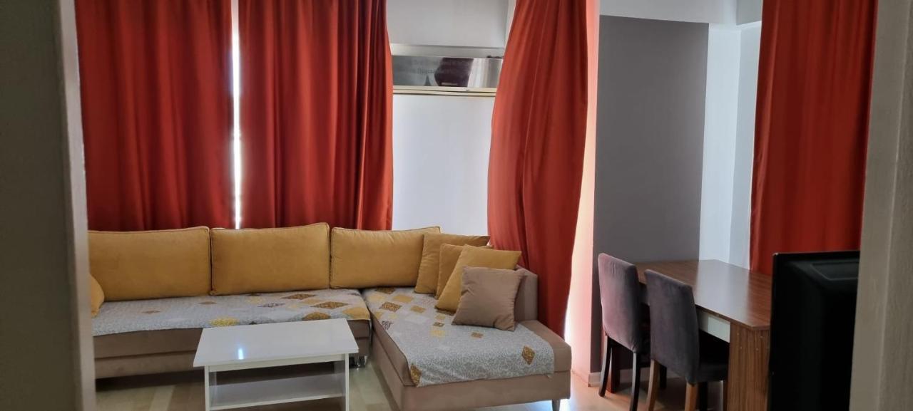 Konyaalti Apart Hotel Antalya Buitenkant foto