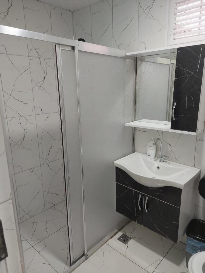 Konyaalti Apart Hotel Antalya Buitenkant foto